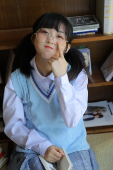 pose